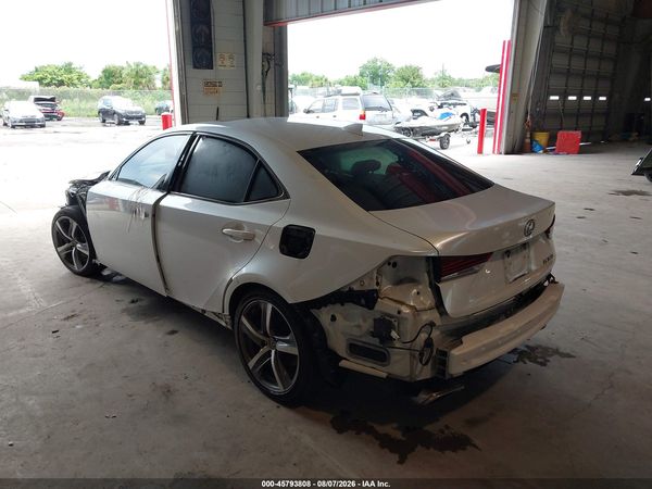 2018 LEXUS IS 300