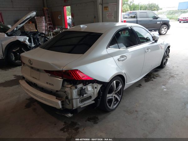 2018 LEXUS IS 300
