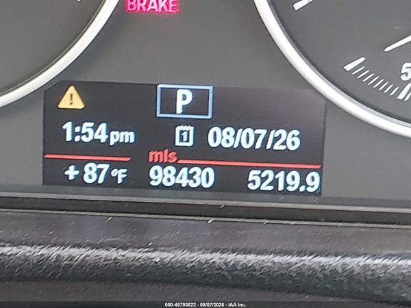 2013 BMW 320I SA