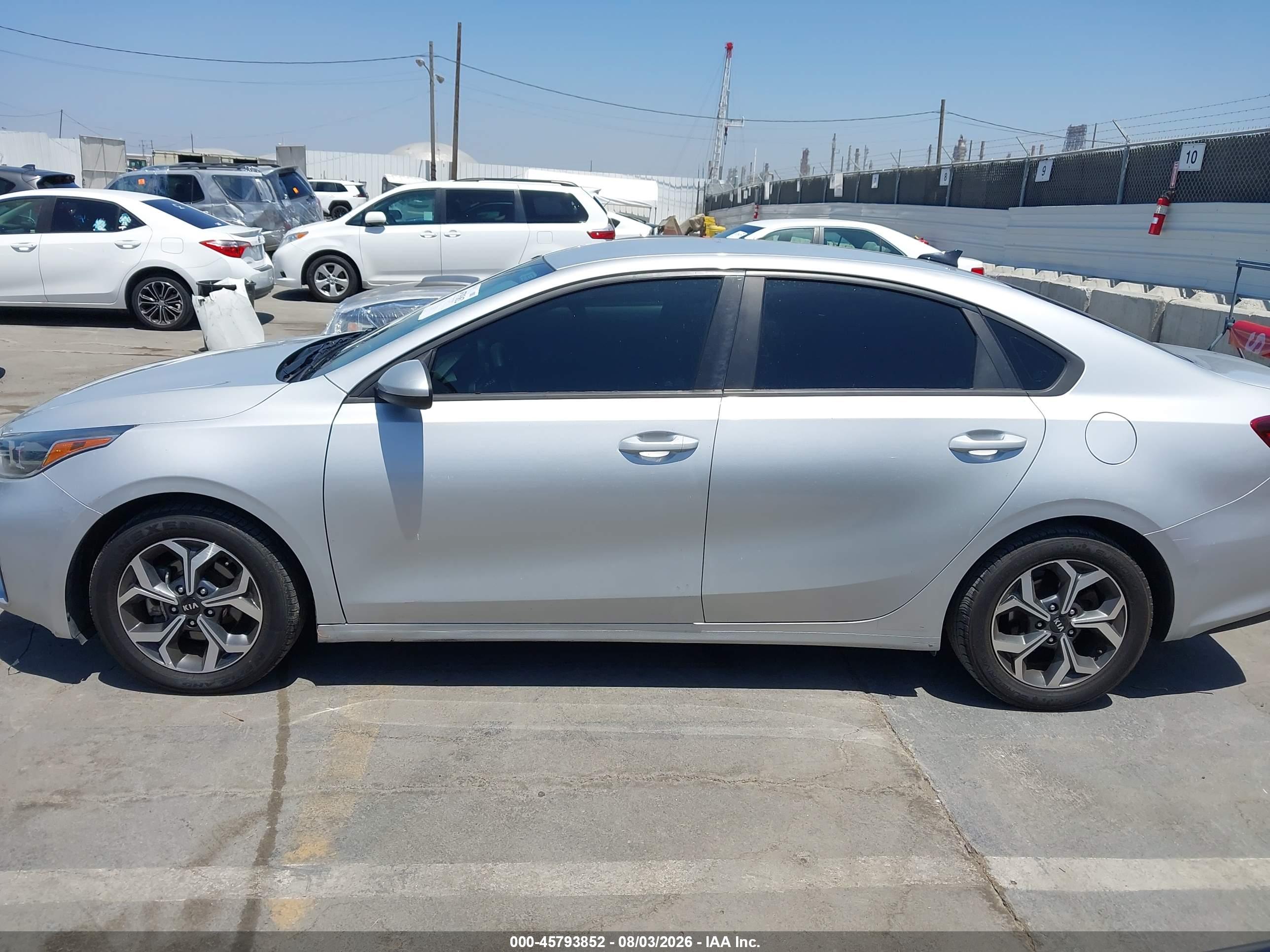 2021 KIA FORTE LXS