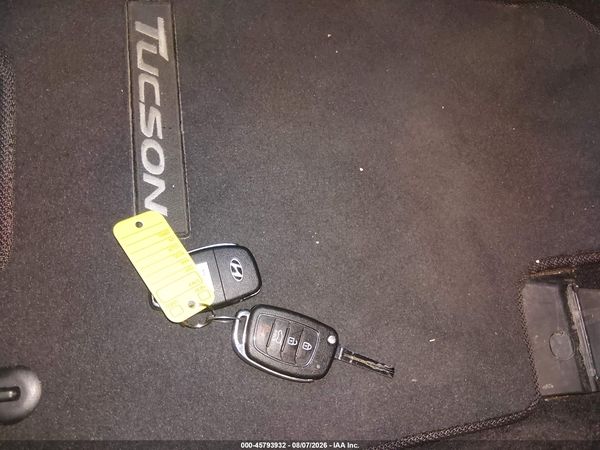 2019 HYUNDAI TUCSON SE