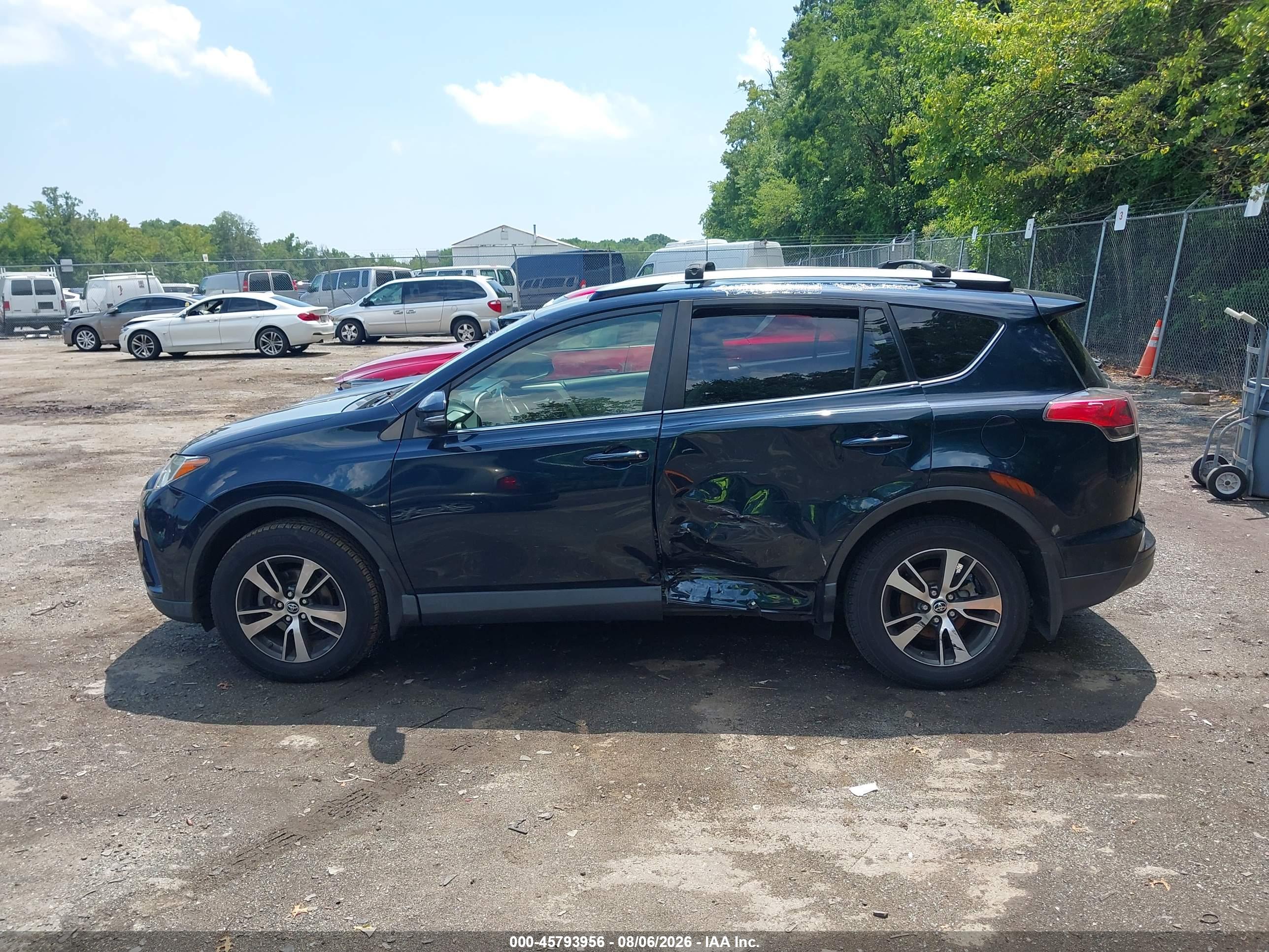 2018 TOYOTA RAV4 XLE