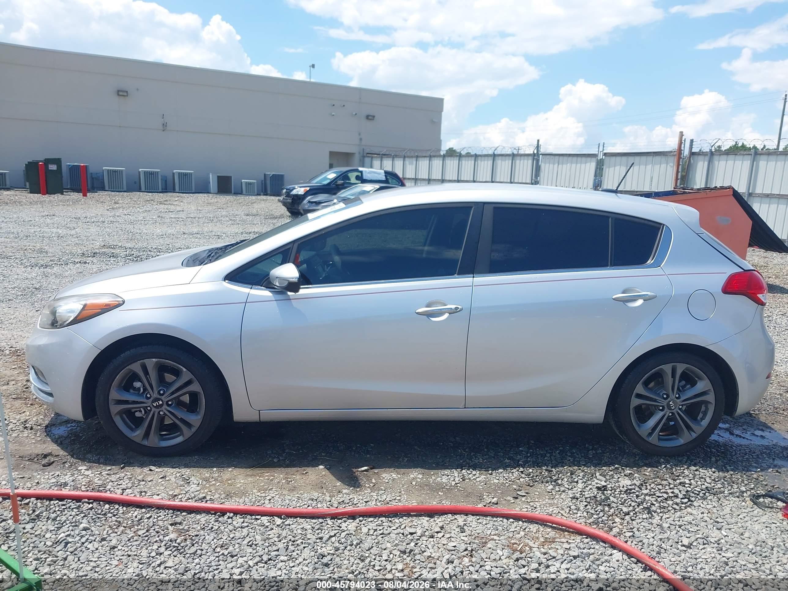 2016 KIA FORTE EX