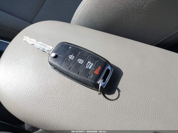 2016 KIA FORTE LX