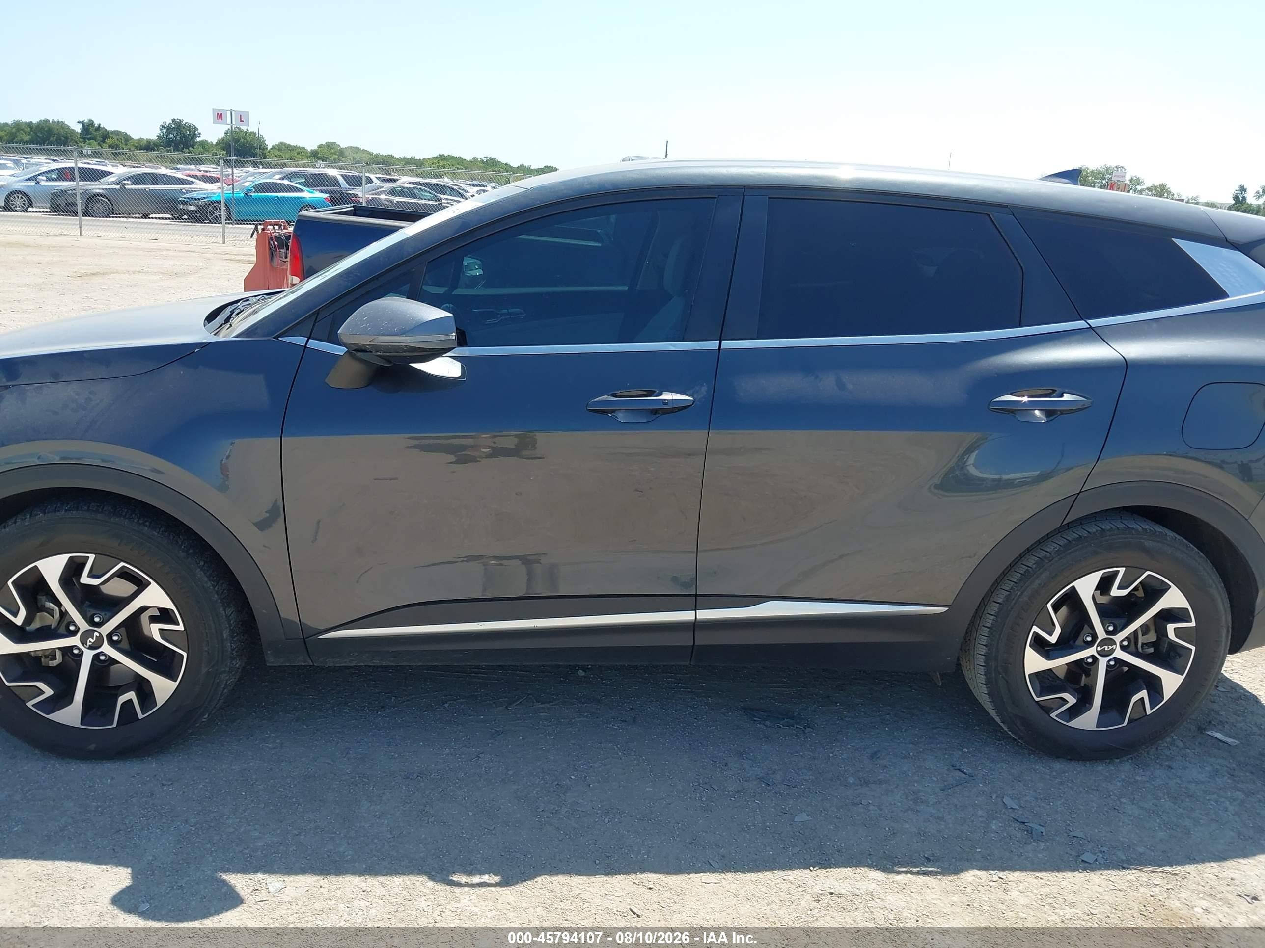 2023 KIA SPORTAGE EX