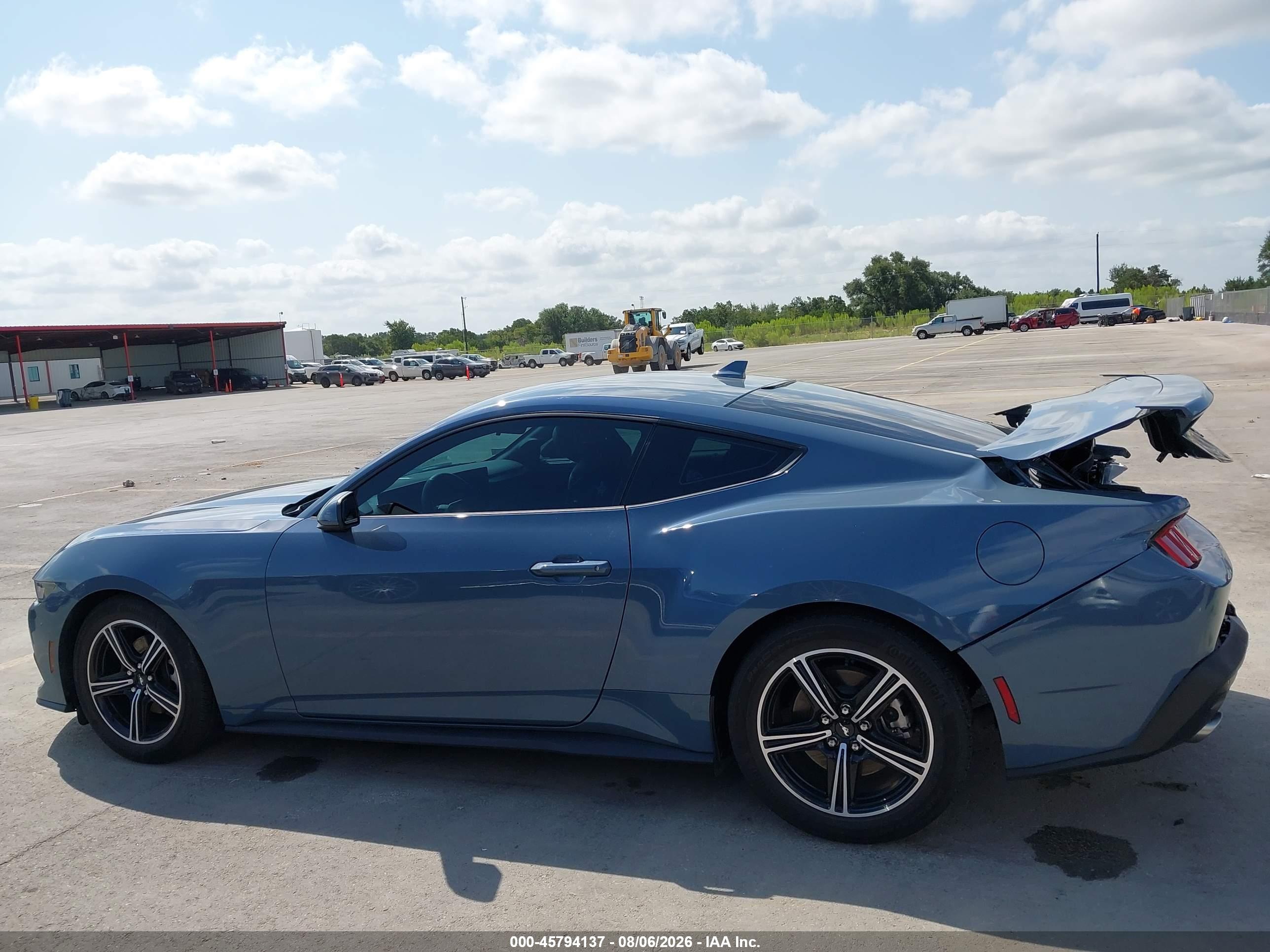 2024 FORD MUSTANG ECOBOOST FASTBACK