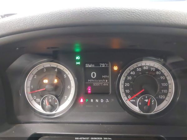 2019 RAM 1500 CLASSIC EXPRESS  4X4 6'4 BOX