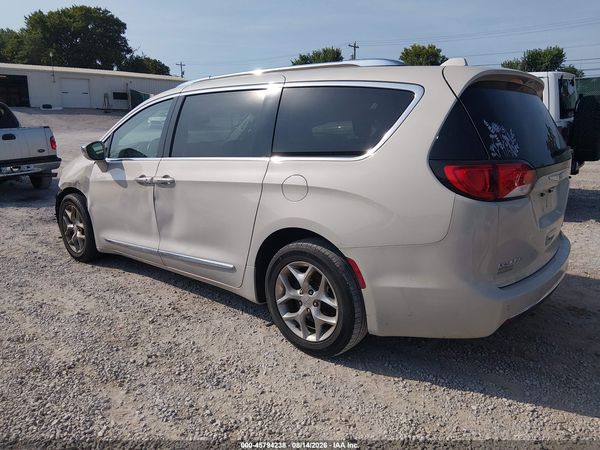 2019 CHRYSLER PACIFICA LIMITED — I3