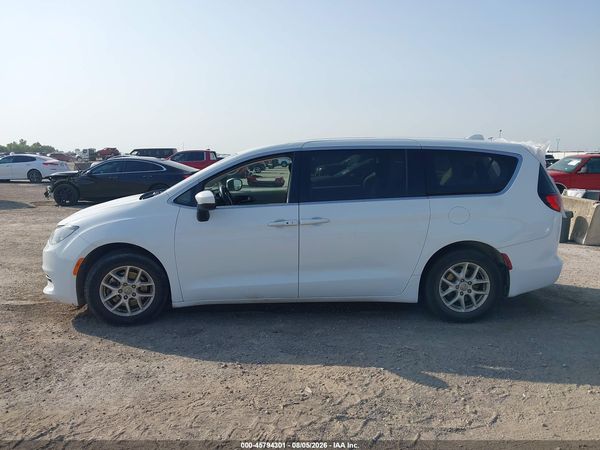 2018 CHRYSLER PACIFICA LX