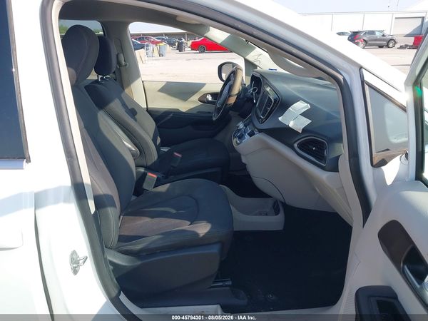2018 CHRYSLER PACIFICA LX