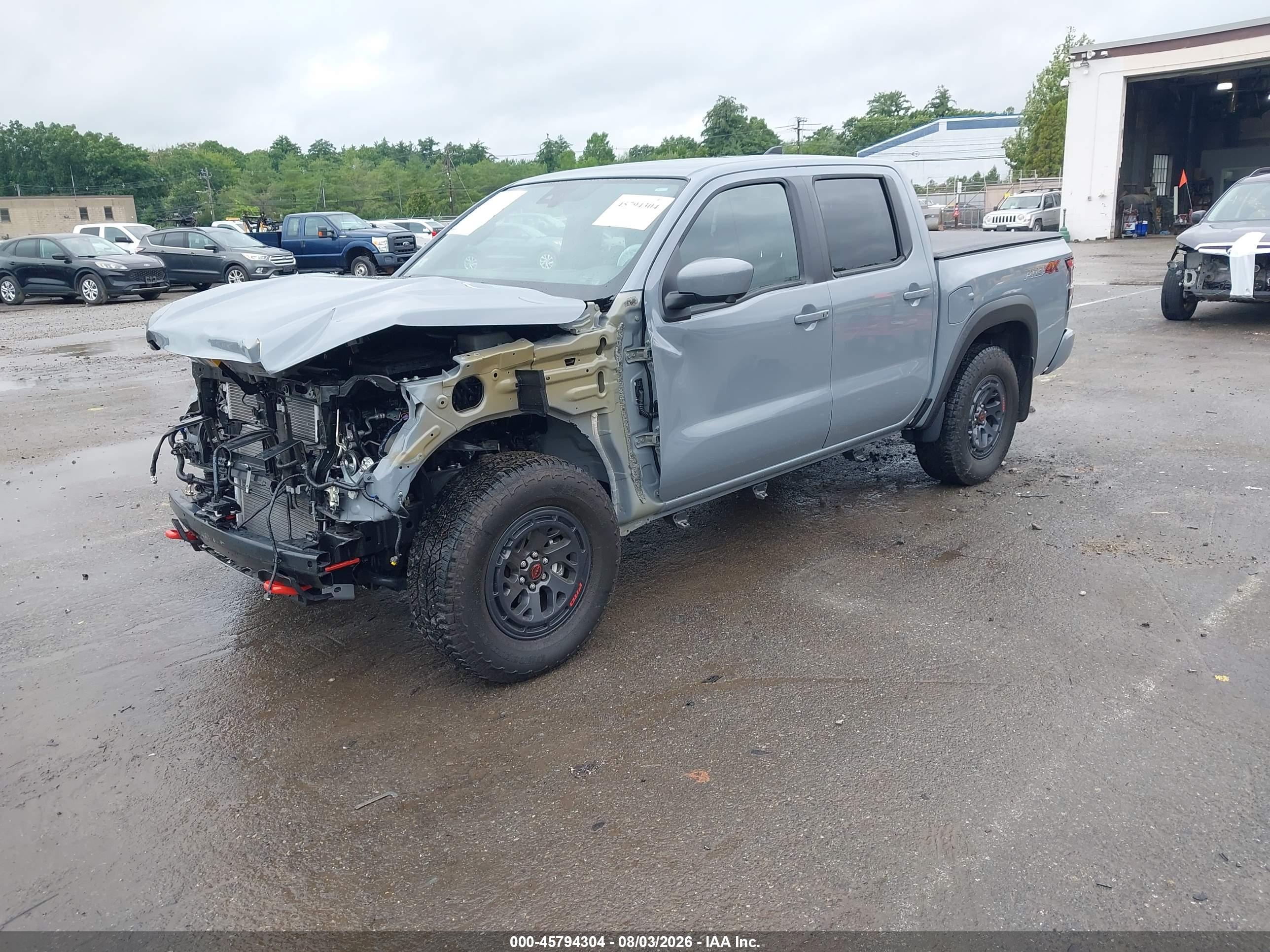 2026 NISSAN FRONTIER PRO-4X 4X4 — I2