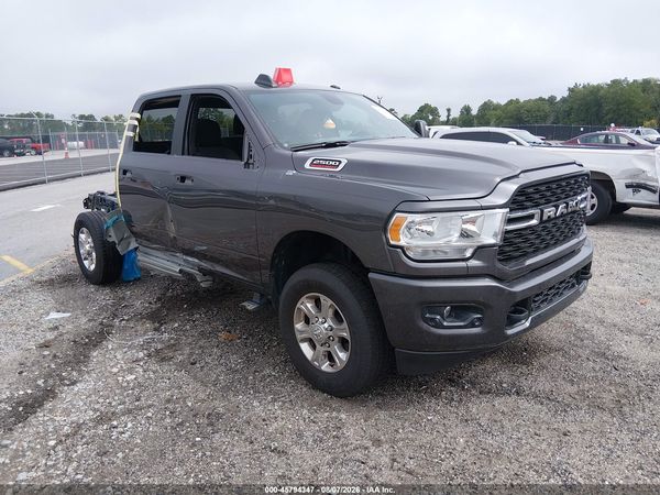 2024 RAM 2500 BIG HORN  4X4 6'4 BOX
