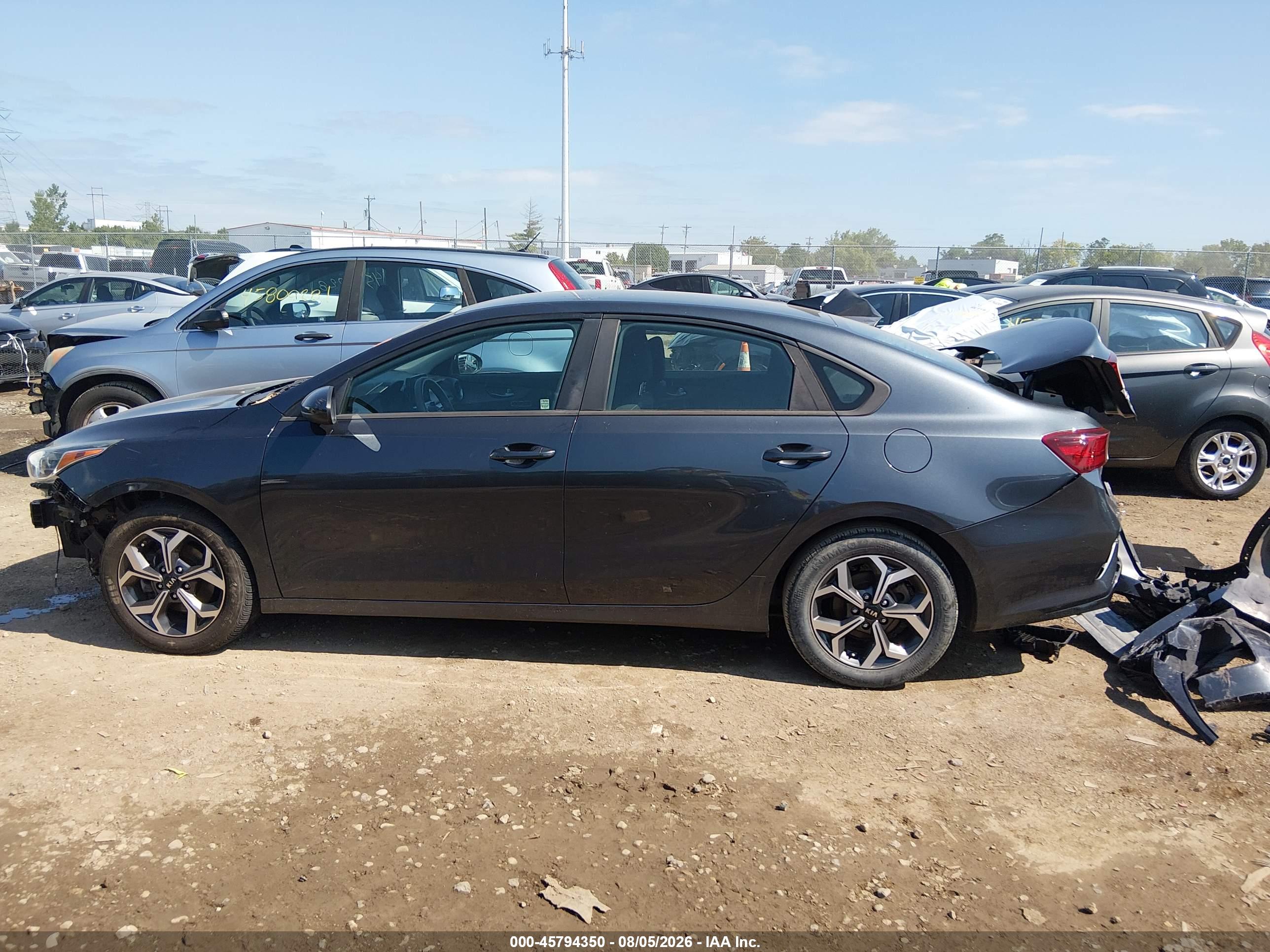 2019 KIA FORTE LXS