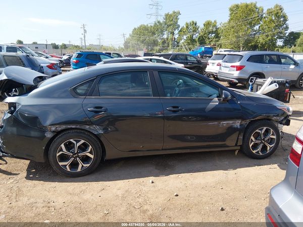 2019 KIA FORTE LXS