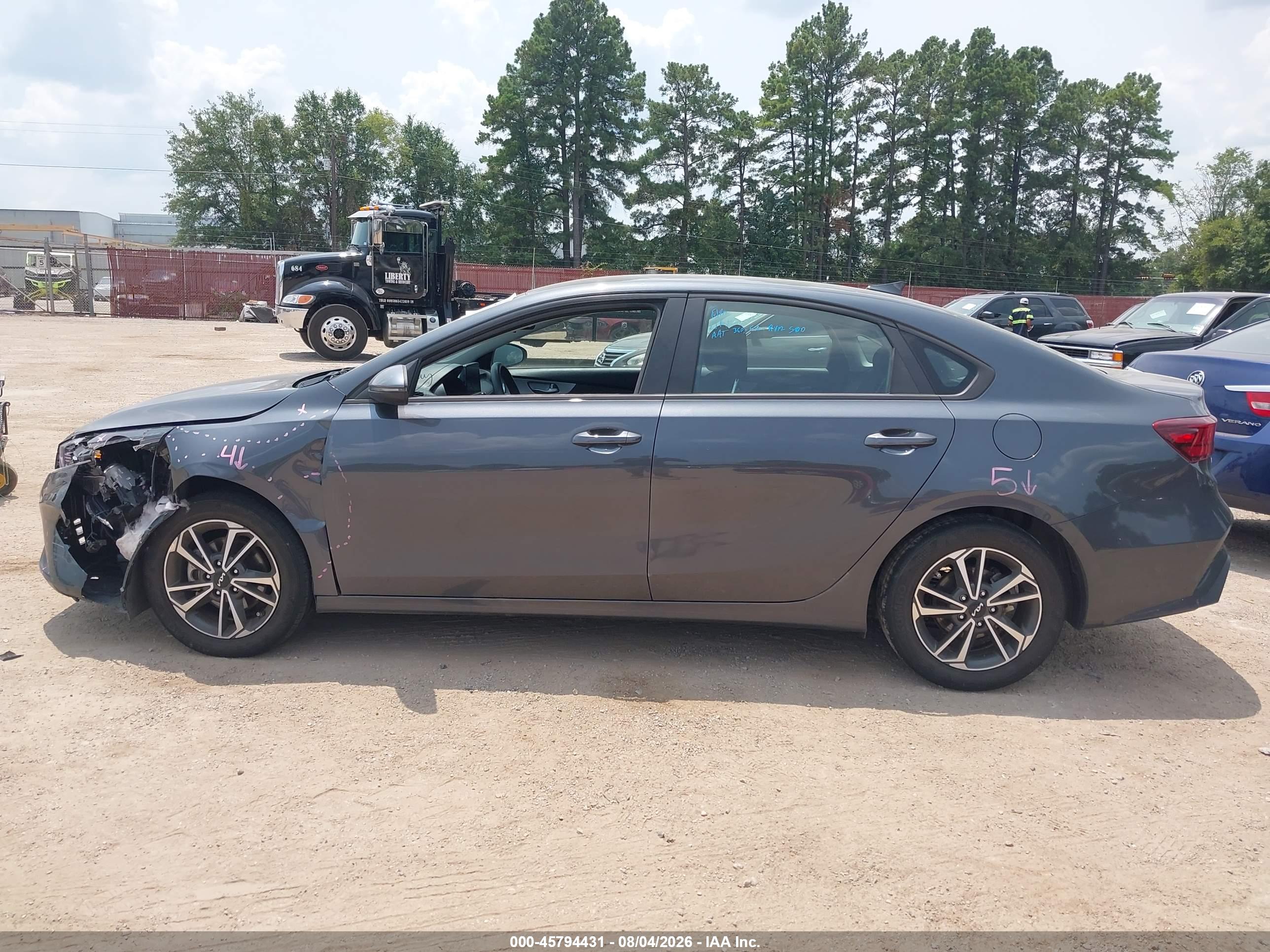 2024 KIA FORTE LXS