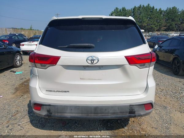 2019 TOYOTA HIGHLANDER LE