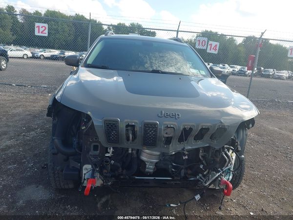 2019 JEEP CHEROKEE TRAILHAWK 4X4