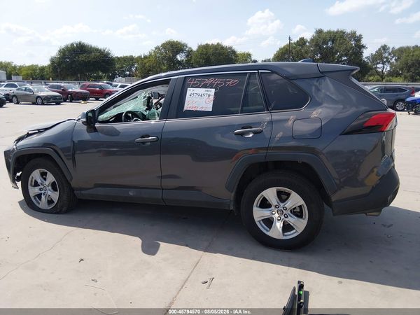 2019 TOYOTA RAV4 XLE — I117
