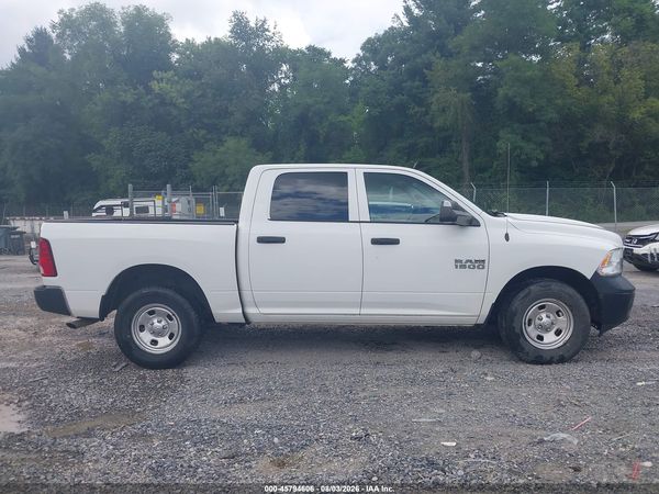 2017 RAM 1500 TRADESMAN  4X4 5'7 BOX