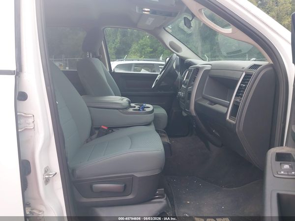 2017 RAM 1500 TRADESMAN  4X4 5'7 BOX