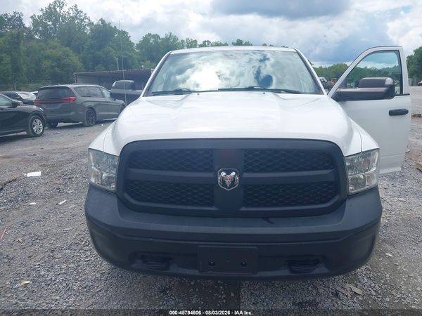 2017 RAM 1500 TRADESMAN  4X4 5'7 BOX