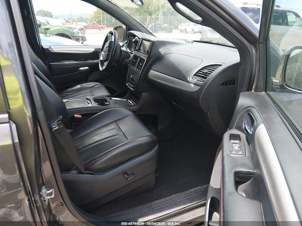 2015 DODGE GRAND CARAVAN R/T — I5