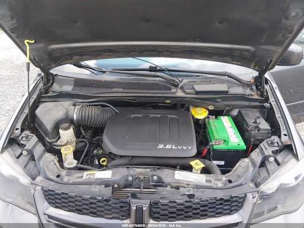 2015 DODGE GRAND CARAVAN R/T — I10
