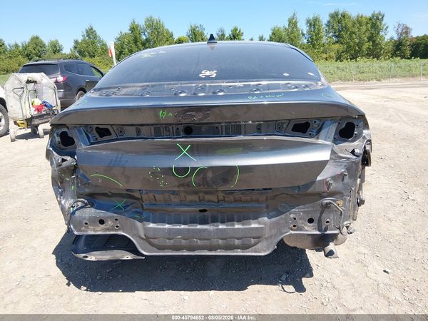 2022 KIA K5 LXS