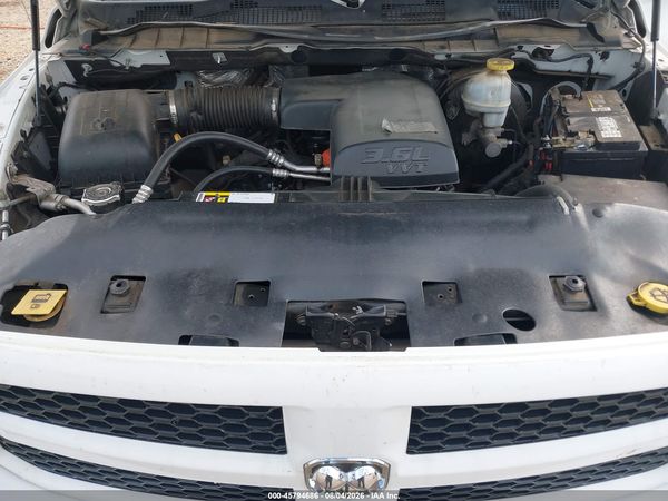 2017 RAM 1500 EXPRESS  4X2 5'7 BOX