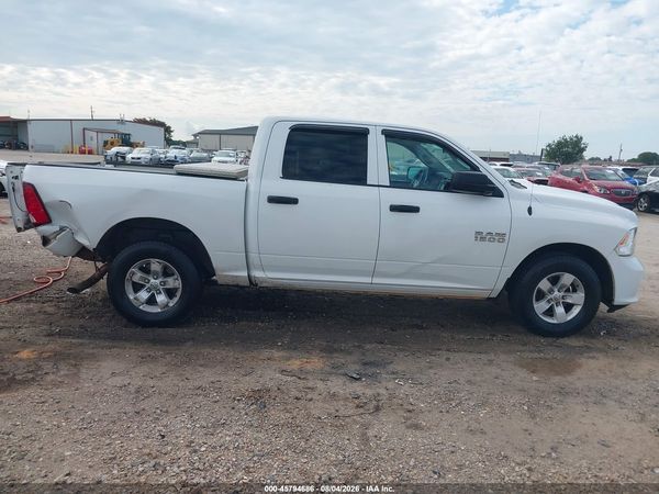 2017 RAM 1500 EXPRESS  4X2 5'7 BOX