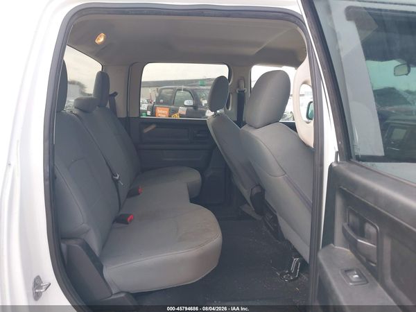 2017 RAM 1500 EXPRESS  4X2 5'7 BOX