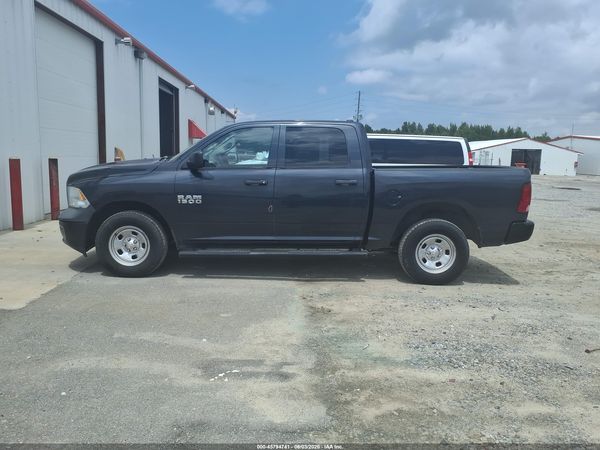 2018 RAM 1500 ST