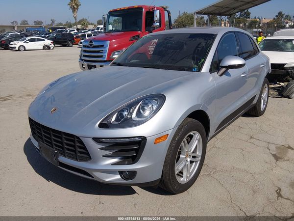 2018 PORSCHE MACAN