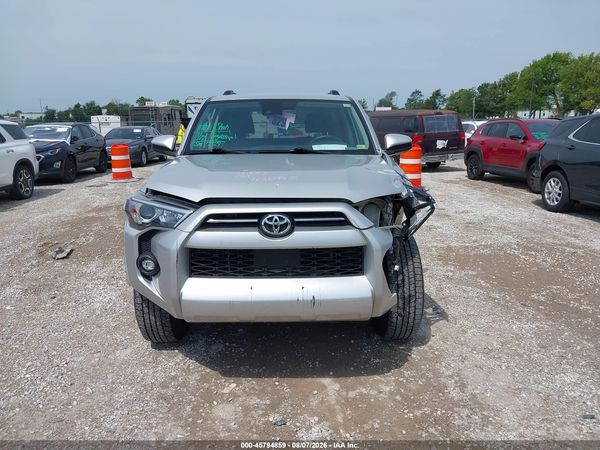 2021 TOYOTA 4RUNNER SR5