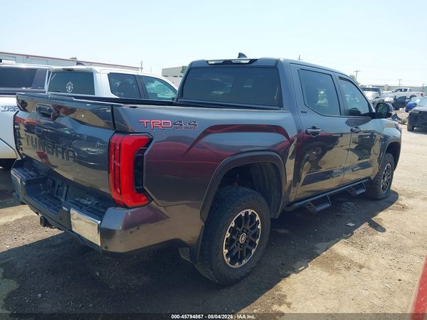 2024 TOYOTA TUNDRA SR5