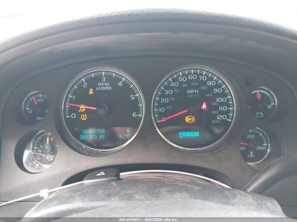 2012 CHEVROLET TAHOE LS — I7