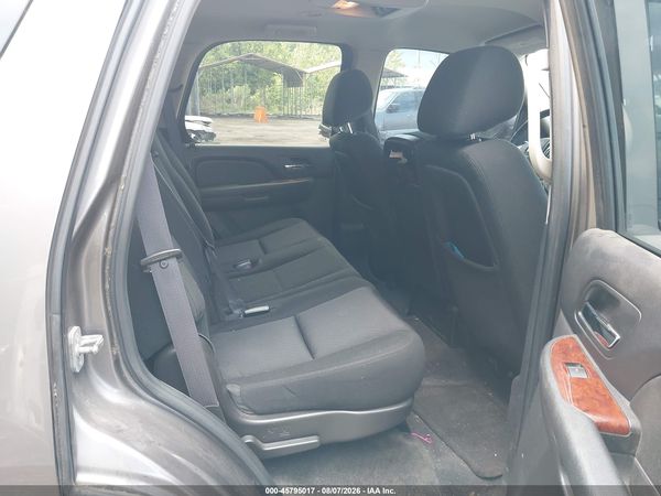 2012 CHEVROLET TAHOE LS — I8
