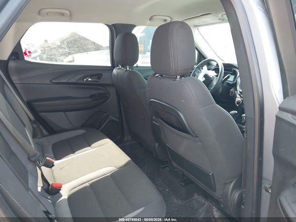 2022 CHEVROLET TRAILBLAZER FWD LT — I8