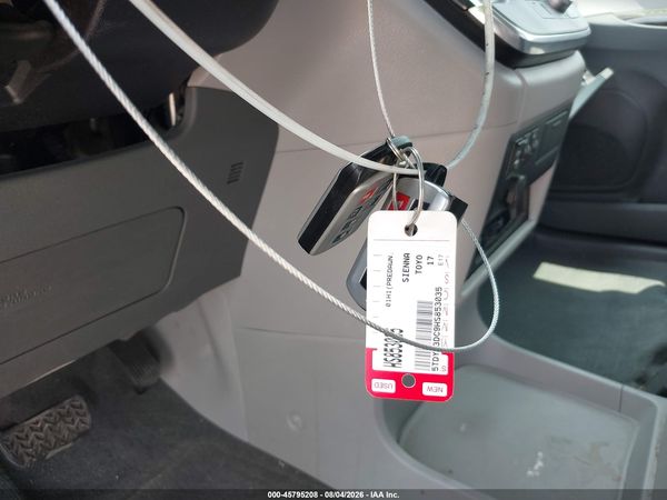 2017 TOYOTA SIENNA XLE PREMIUM 8 PASSENGER