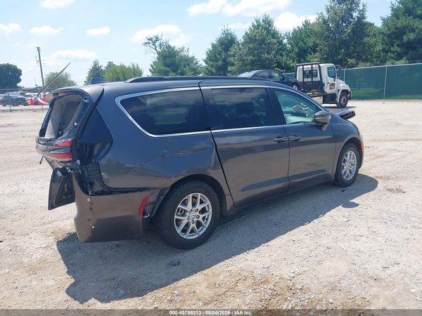 2022 CHRYSLER PACIFICA TOURING L — I4