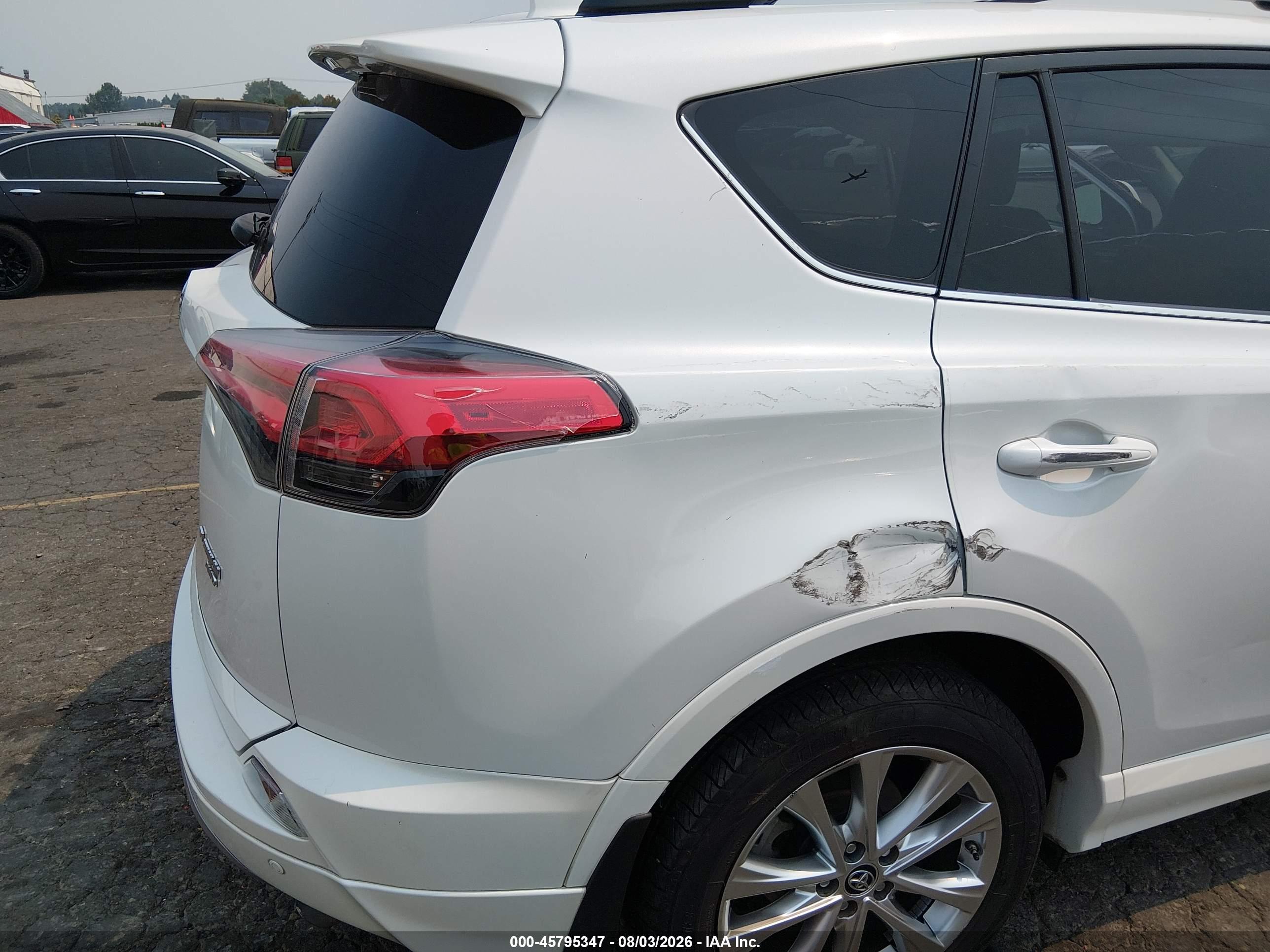 2018 TOYOTA RAV4 PLATINUM
