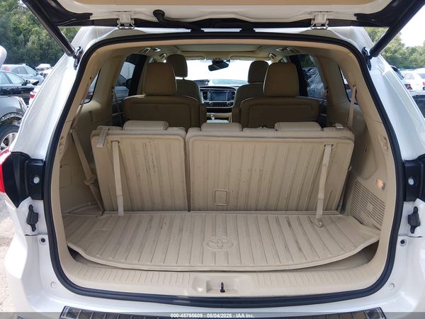 2017 TOYOTA HIGHLANDER LIMITED PLATINUM