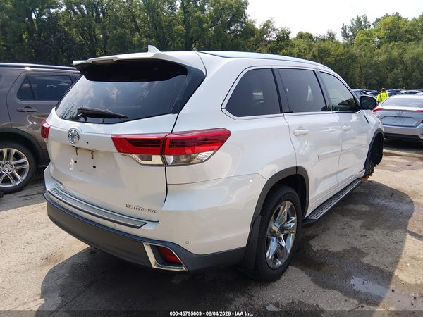2017 TOYOTA HIGHLANDER LIMITED PLATINUM