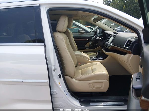 2017 TOYOTA HIGHLANDER LIMITED PLATINUM