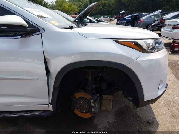 2017 TOYOTA HIGHLANDER LIMITED PLATINUM