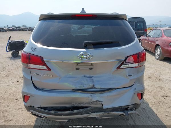 2017 HYUNDAI SANTA FE SE