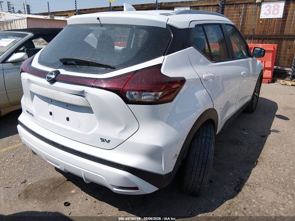 2024 NISSAN KICKS SV XTRONIC CVT — I4