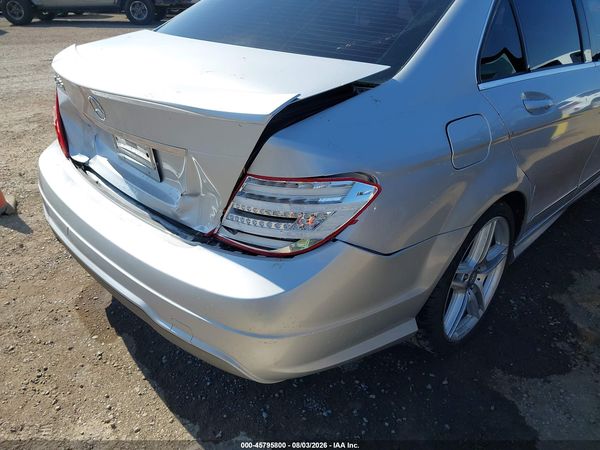 2013 MERCEDES-BENZ C 250 SPORT