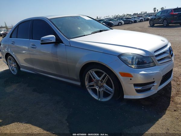 2013 MERCEDES-BENZ C 250 SPORT