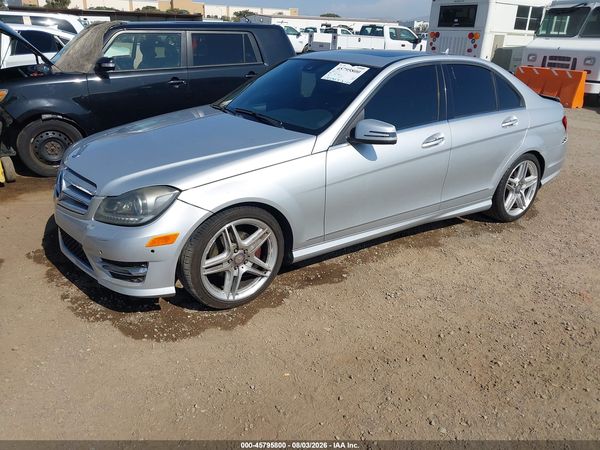2013 MERCEDES-BENZ C 250 SPORT